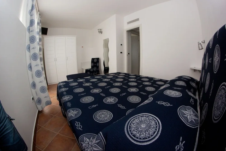 Standard Triple room with balcony and with mountain view