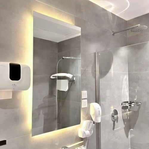 1 Bedroom Suite