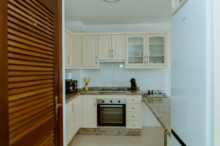 Seaview Splendor 2 Bedroom Modern Comfort