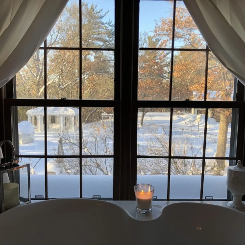 Grand Double Basement Suite