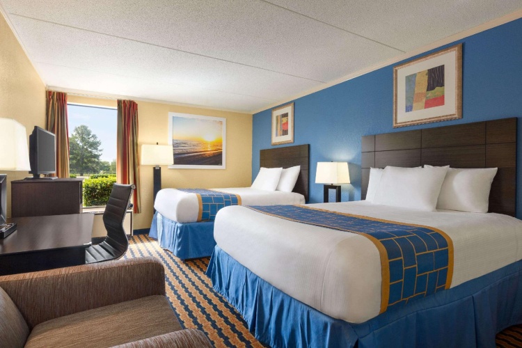 Standard Quadruple room