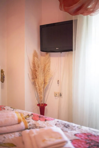 Venia House Marathos