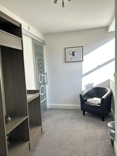 OYO Rooms Kingswood