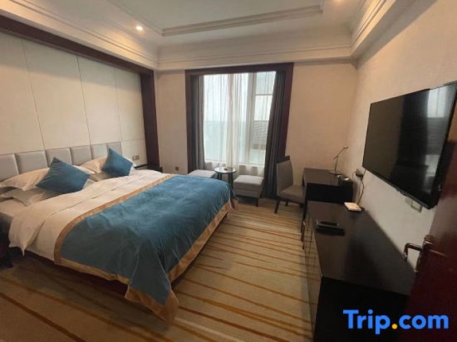 1 Bedroom Deluxe Suite