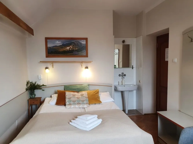 Standard Double room with balcony