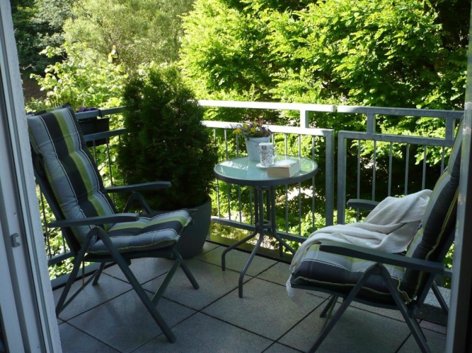 Apartment with balcony
