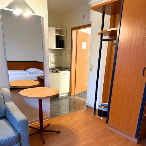 KEYLESS Boardinghouse