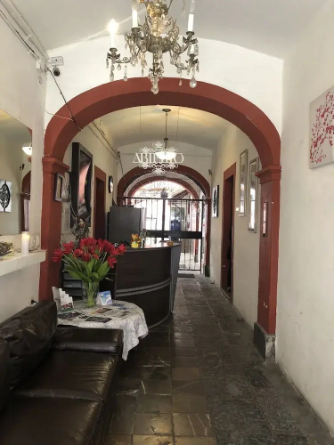 OYO Hotel 304