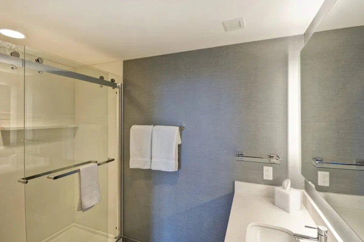 Quadruple Suite