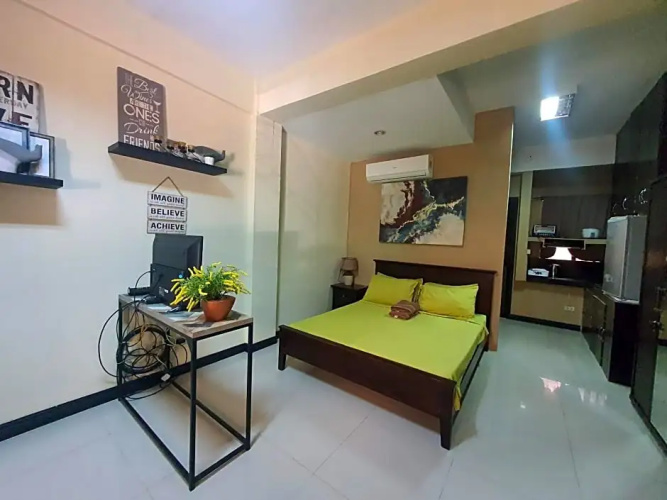 Carlo'S Place
