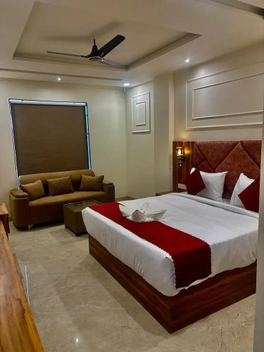 Hotel Majestic Heights