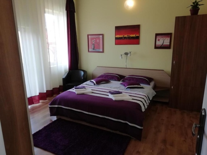Standard Double room with view