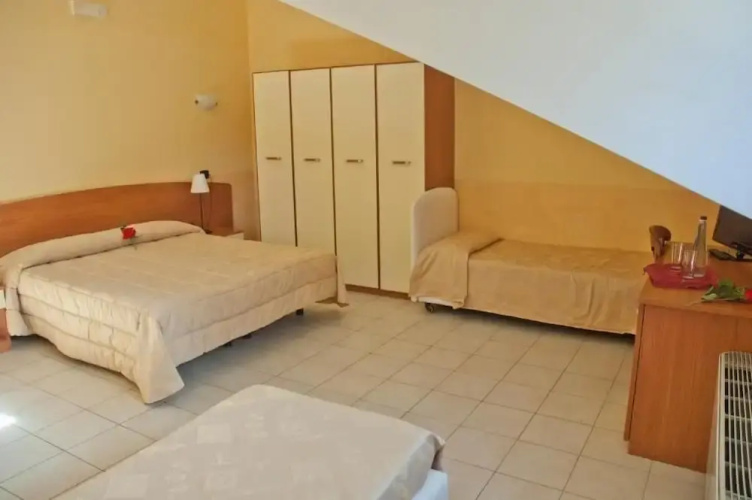 Hotel Cocoon