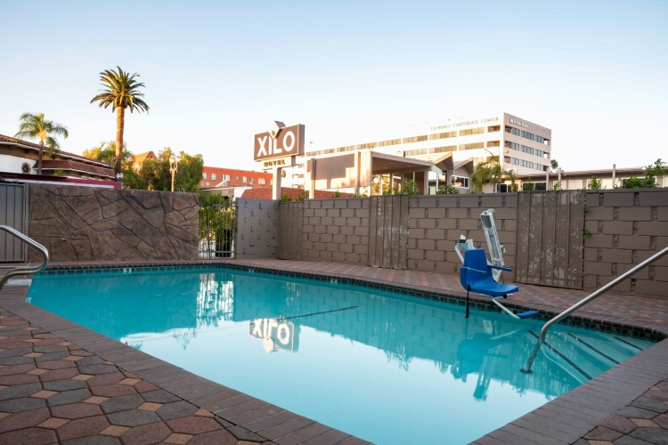 Hotel Xilo Glendale photo 14