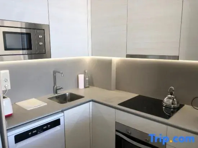 Steps To Sand Pad N Barcelona 3 Room 2 Bath Pkng