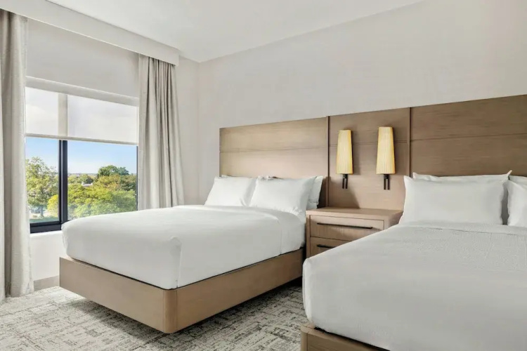Residence Inn by Marriott Melville