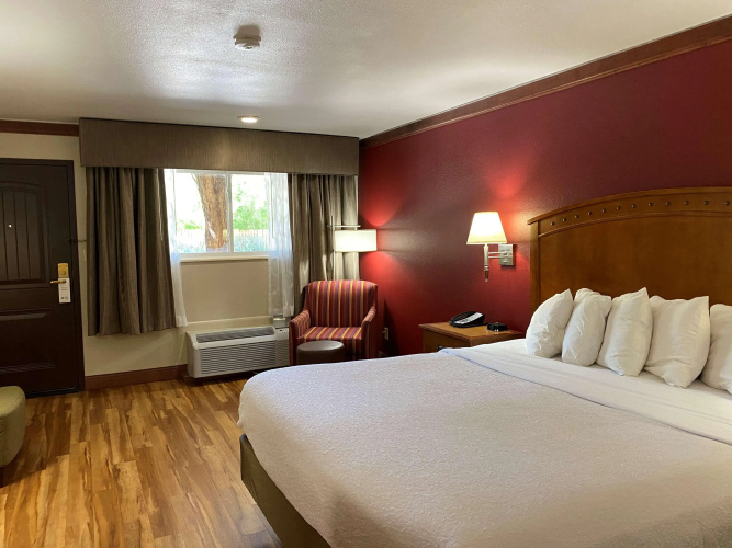 Best Western Plus Greenwell Inn