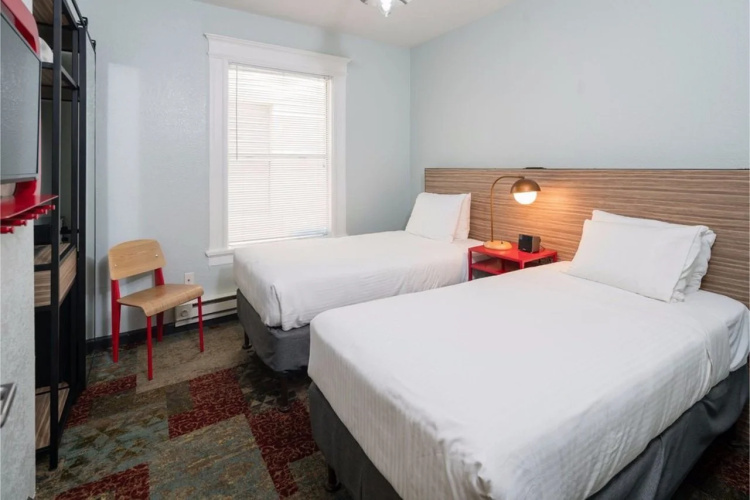 Minna Hotel