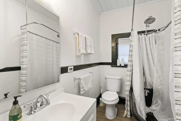 Cozy Bungalow Near Shops-st Augustine