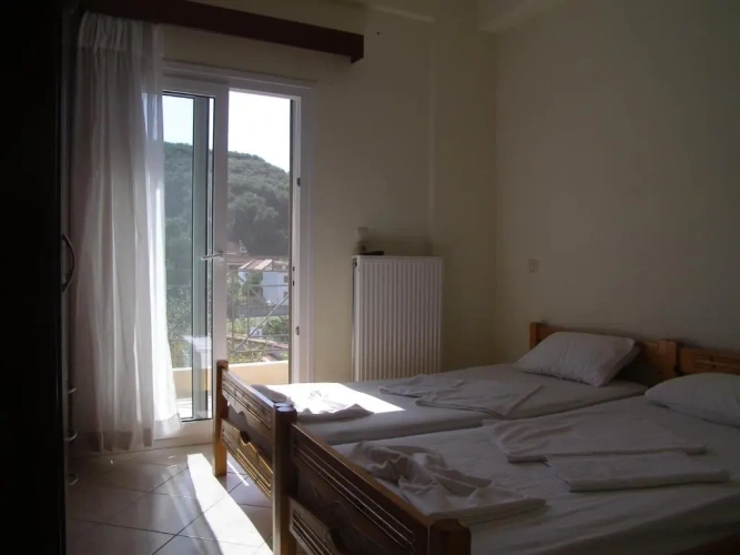 3 Bedrooms Apartment