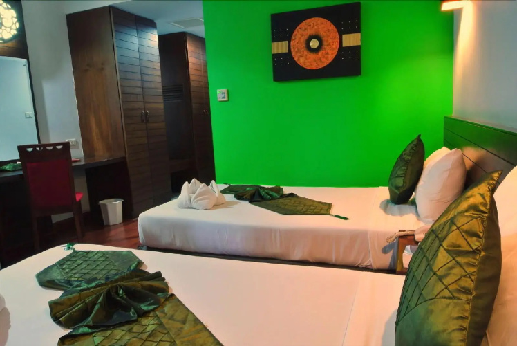 The Ligor City Hotel