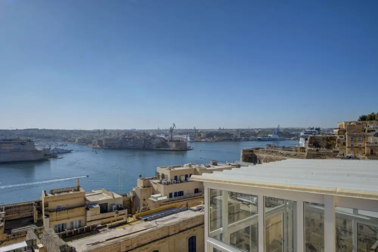 Standard Penthouse room