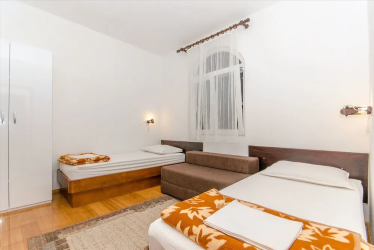 Apartments Drazen