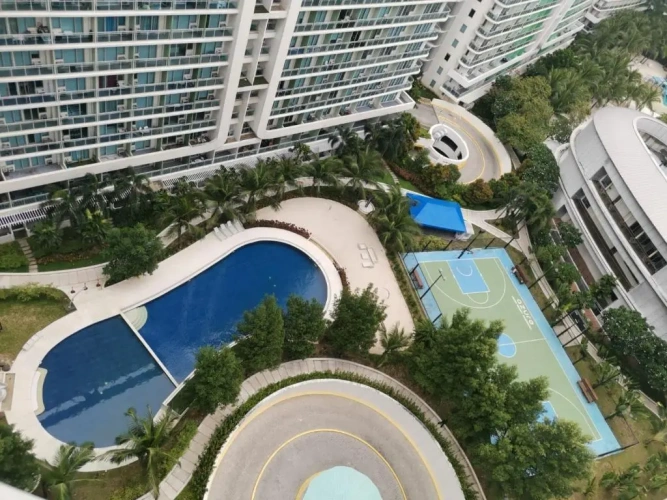 2 Bedrooms Apartment