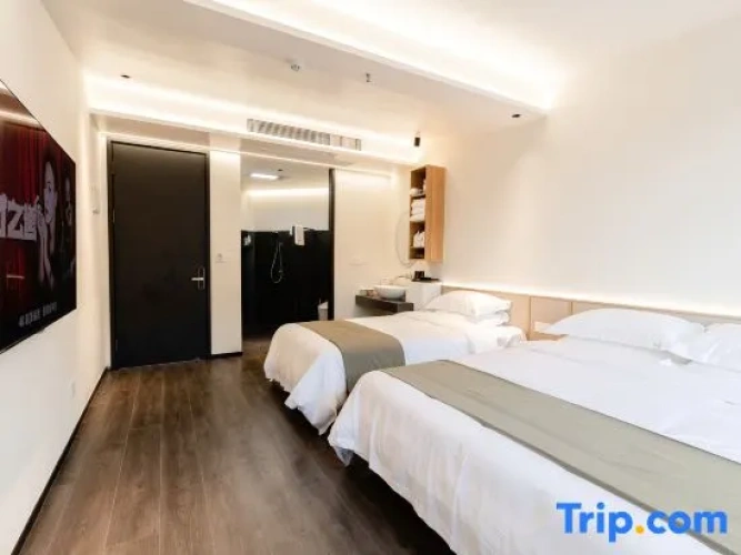 Standard Twin Family room