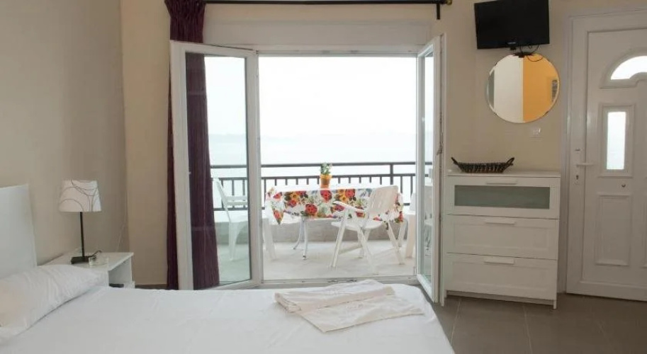 Rooms Elena