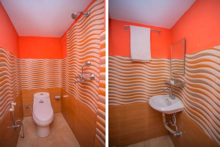 OYO 296 Subine Guest Inn