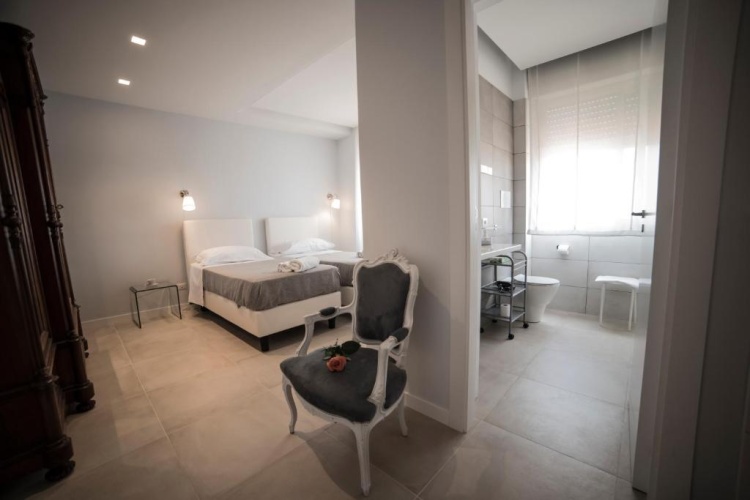 Superior Triple room