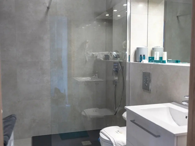 Comfortable Apartment, 2 Bedrooms, Terrace, Rewal