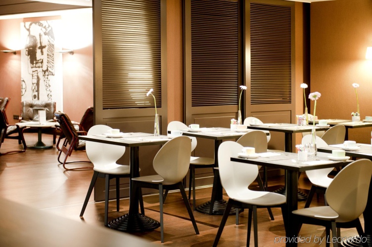 New Hotel Charlemagne photo 16