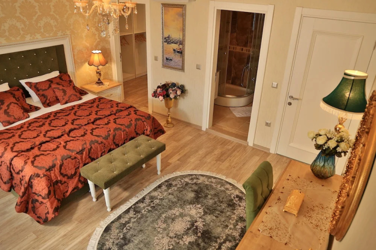 King Suite