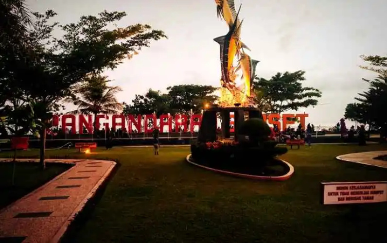 Long Beach Hotel Pangandaran