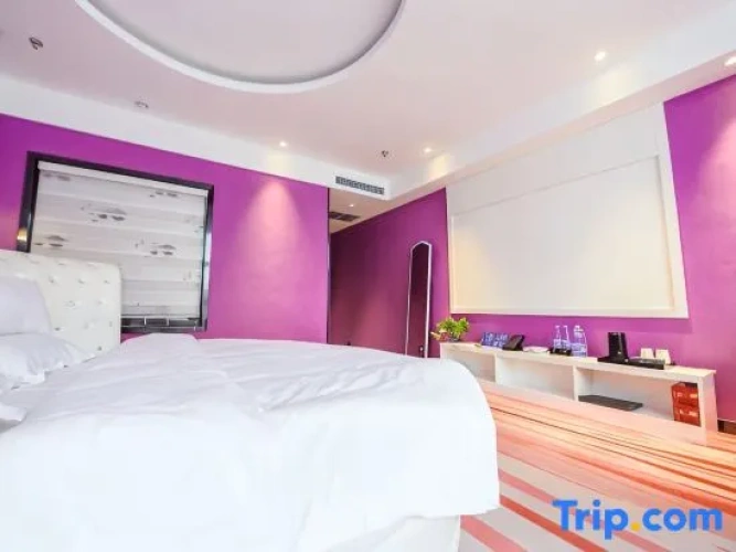 Standard Double room with view