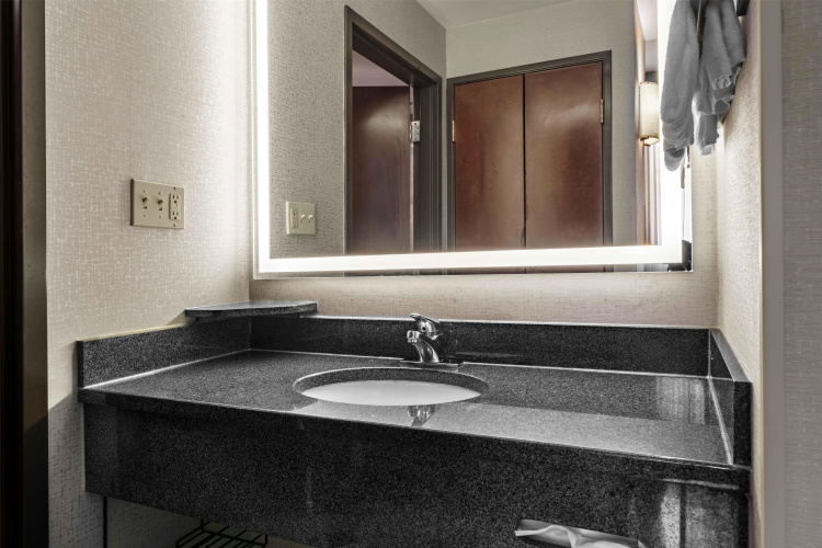 Drury Plaza Hotel New Orleans photo 9