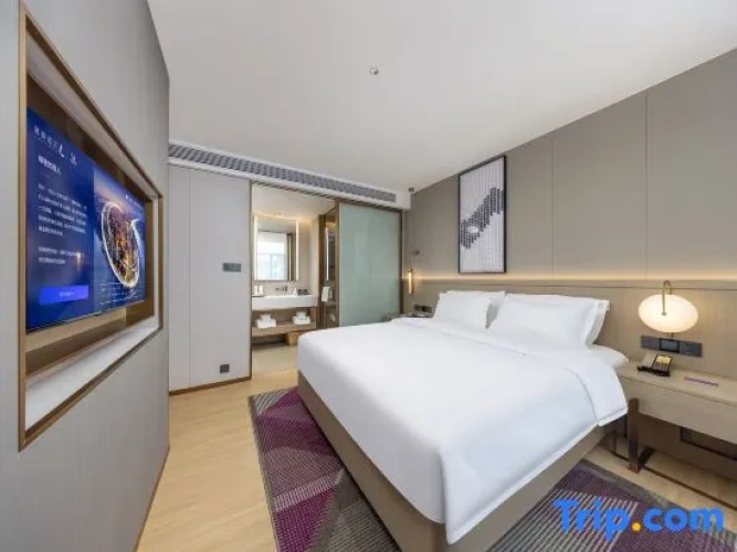 Deluxe Double Suite