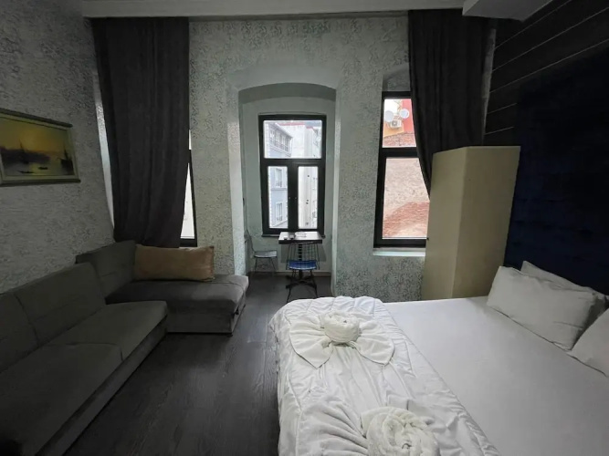 Pera Hotel