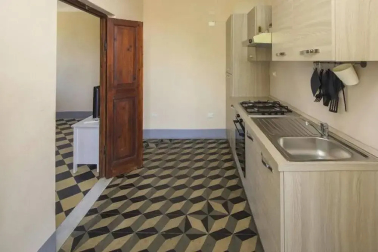 Lovely Holiday Flat With Shared Pool in Lerici