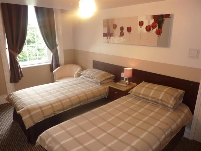 Standard Twin room
