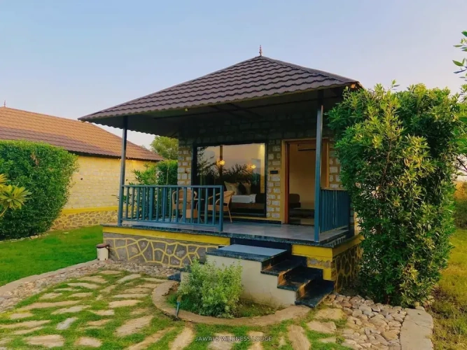 Deluxe Double room with balcony and with mountain view