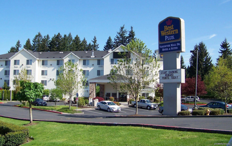 Best Western Plus Vancouver Mall Dr. Hotel & Suites photo 24