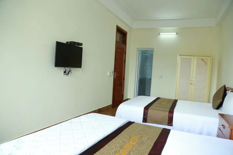 Gold Plus Hotel