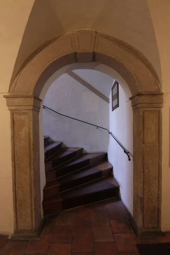 1 Bed Flat - Sleeps 3 - Courtyard - Wifi