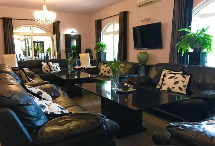 Merci Hotel