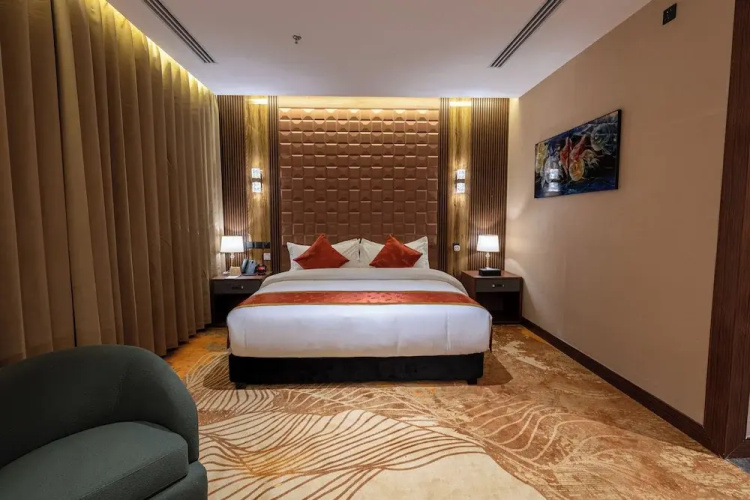 Atarheeb Hotel