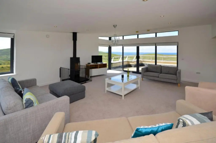 Property 260 Moyard