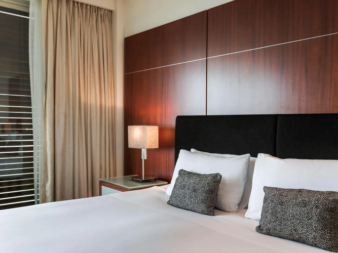 Pullman Auckland Hotel & Apartments